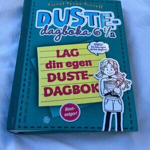 Dork Diaries in Norwegian-Duste Dagboka 6 1 2 Book by Rachel Renee Russell